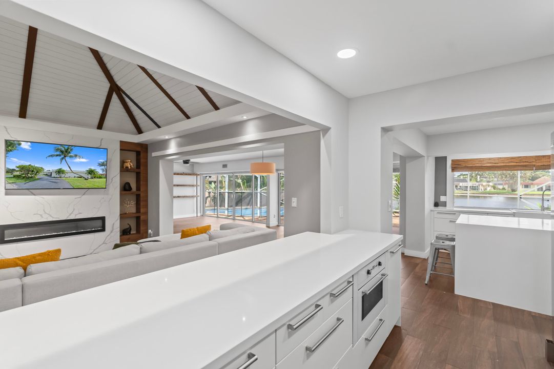 For Sale: $1,190,000 (5 beds, 3 baths, 3210 Square Feet)