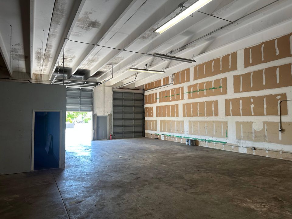 待售: $23 (0 贝兹, 0 浴室, 9000 平方英尺)