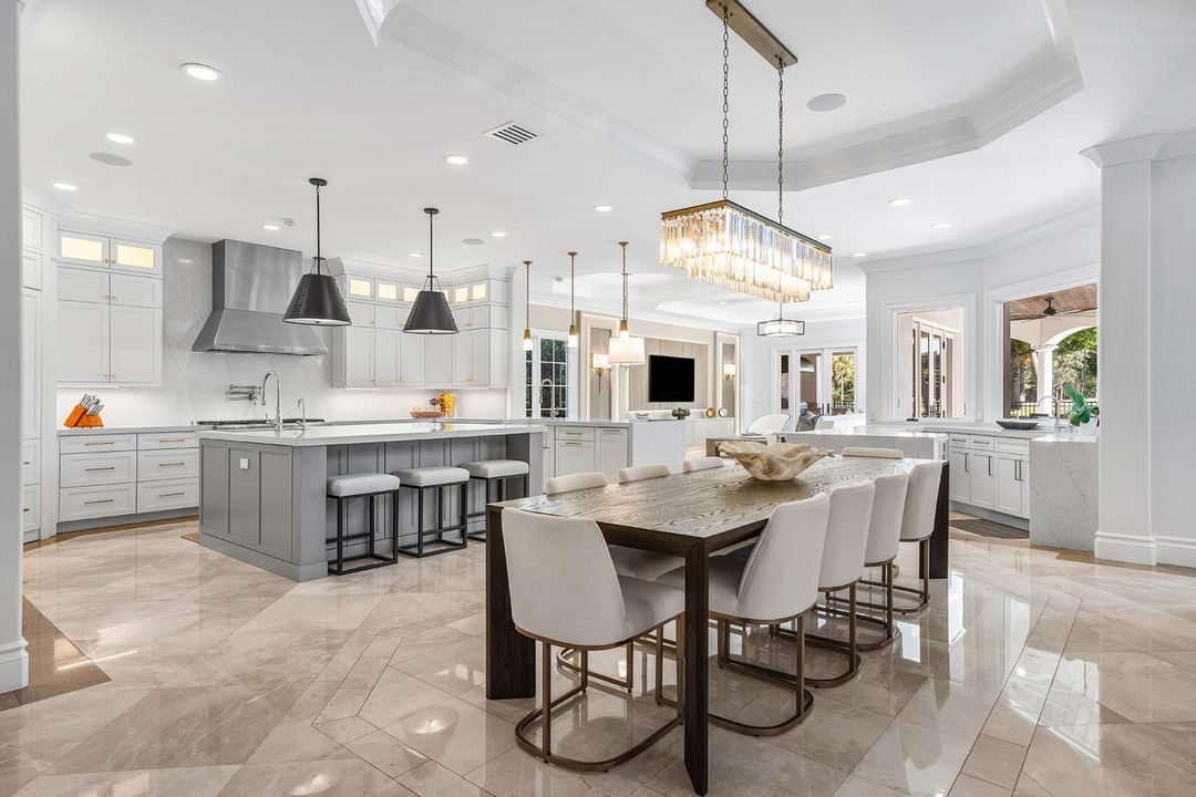 待售: $8,995,000 (6 贝兹, 6 浴室, 7557 平方英尺)