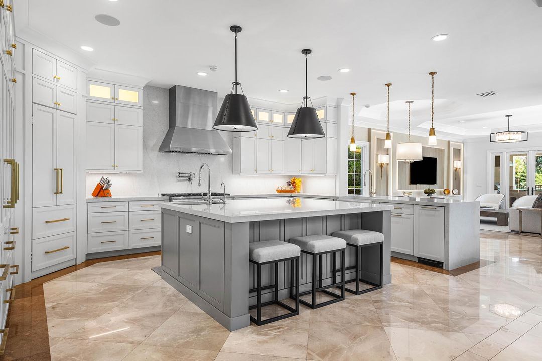 待售: $8,995,000 (6 贝兹, 6 浴室, 7557 平方英尺)