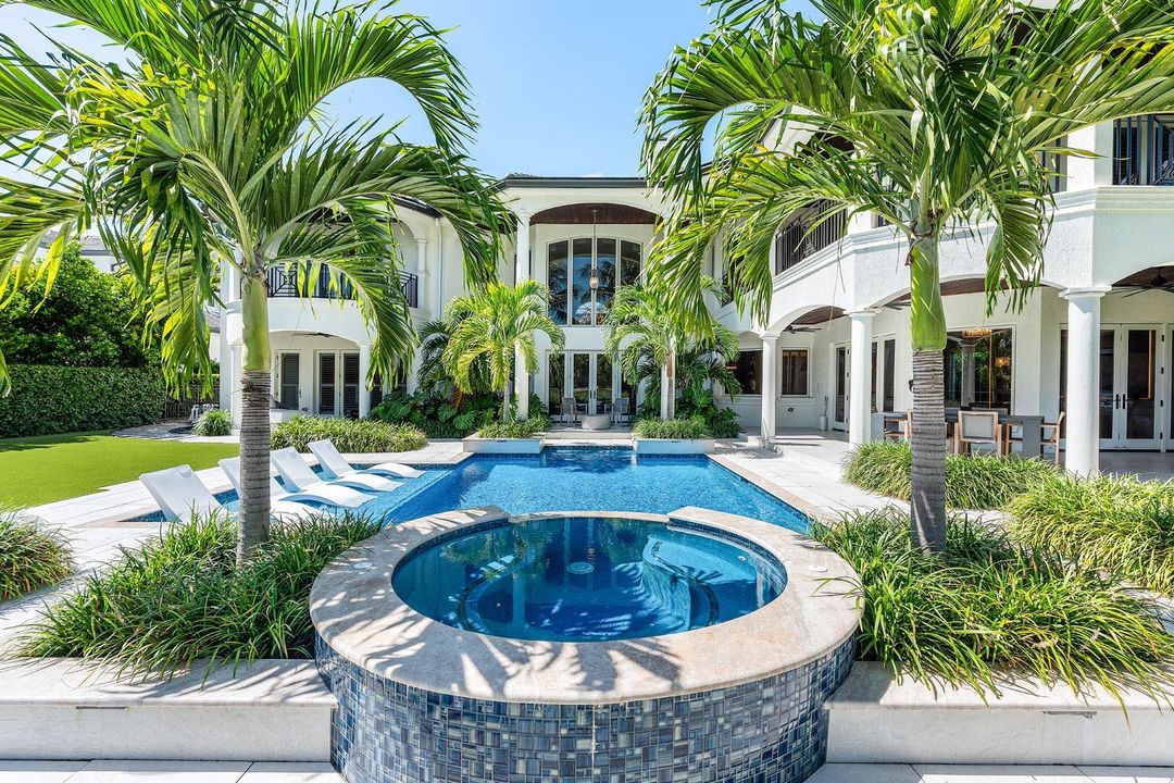 待售: $8,995,000 (6 贝兹, 6 浴室, 7557 平方英尺)