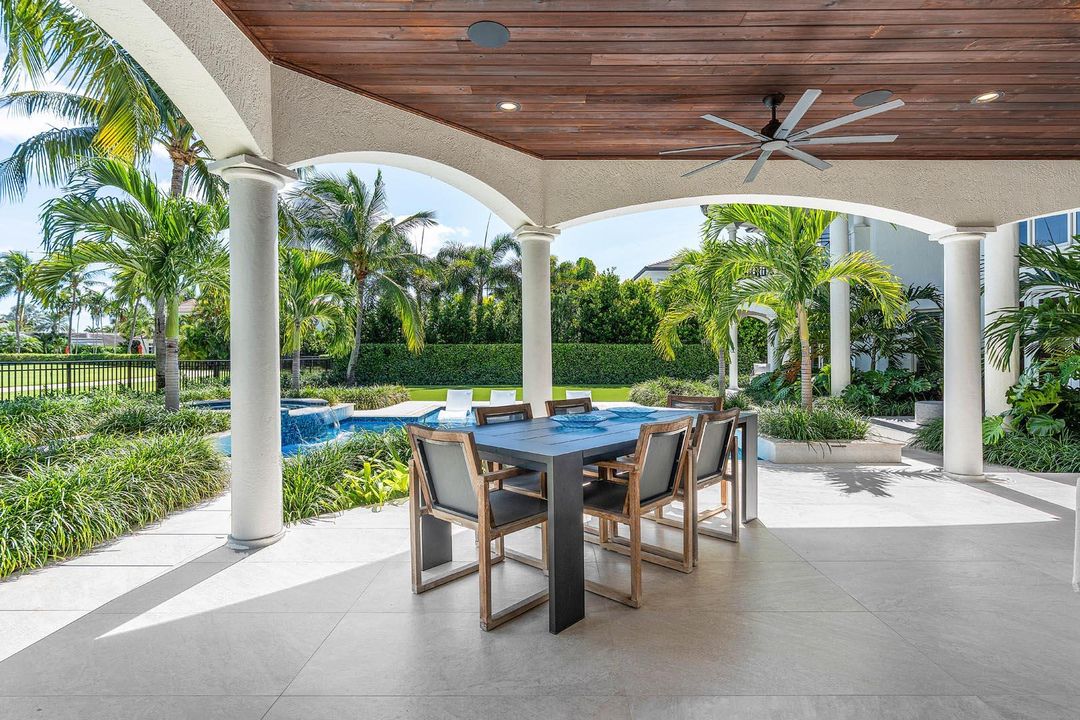 待售: $8,995,000 (6 贝兹, 6 浴室, 7557 平方英尺)