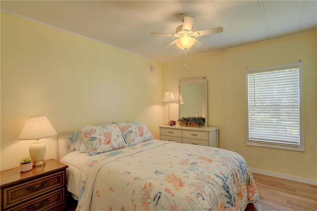 En Venta: $177,000 (2 camas, 2 baños, 1056 Pies cuadrados)