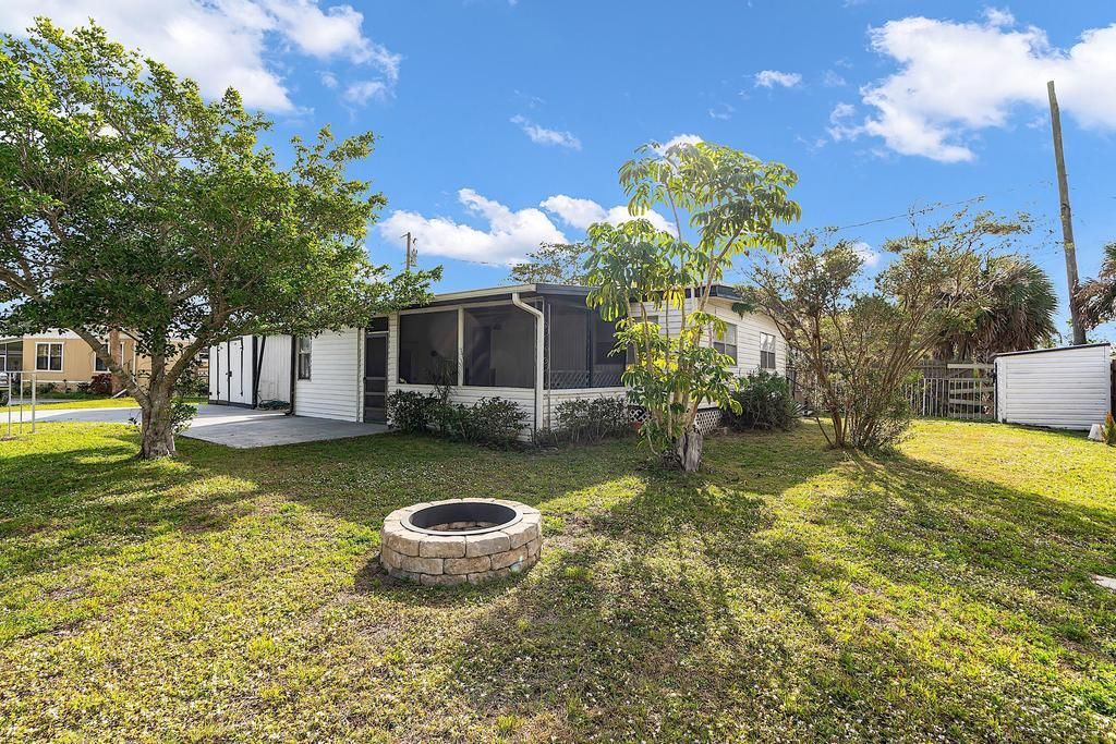 待售: $234,900 (2 贝兹, 2 浴室, 960 平方英尺)