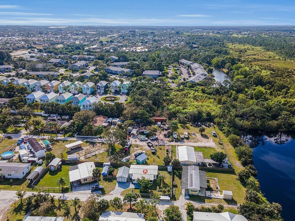 待售: $234,900 (2 贝兹, 2 浴室, 960 平方英尺)