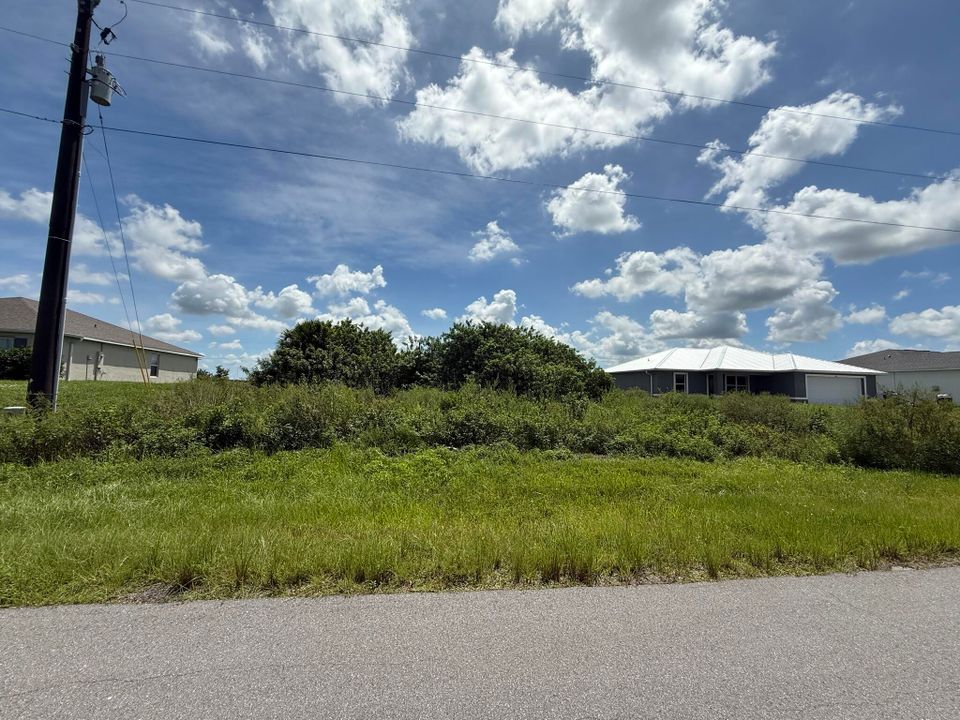 待售: $24,900 (0 贝兹, 0 浴室, 0 平方英尺)