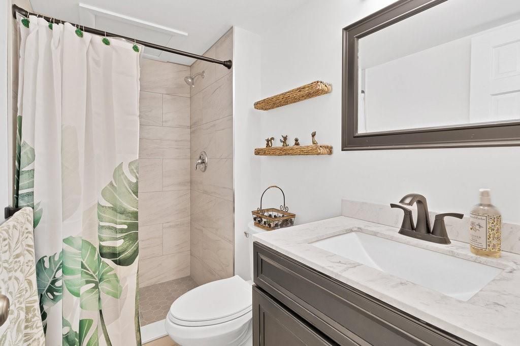 待售: $525,000 (2 贝兹, 2 浴室, 1000 平方英尺)