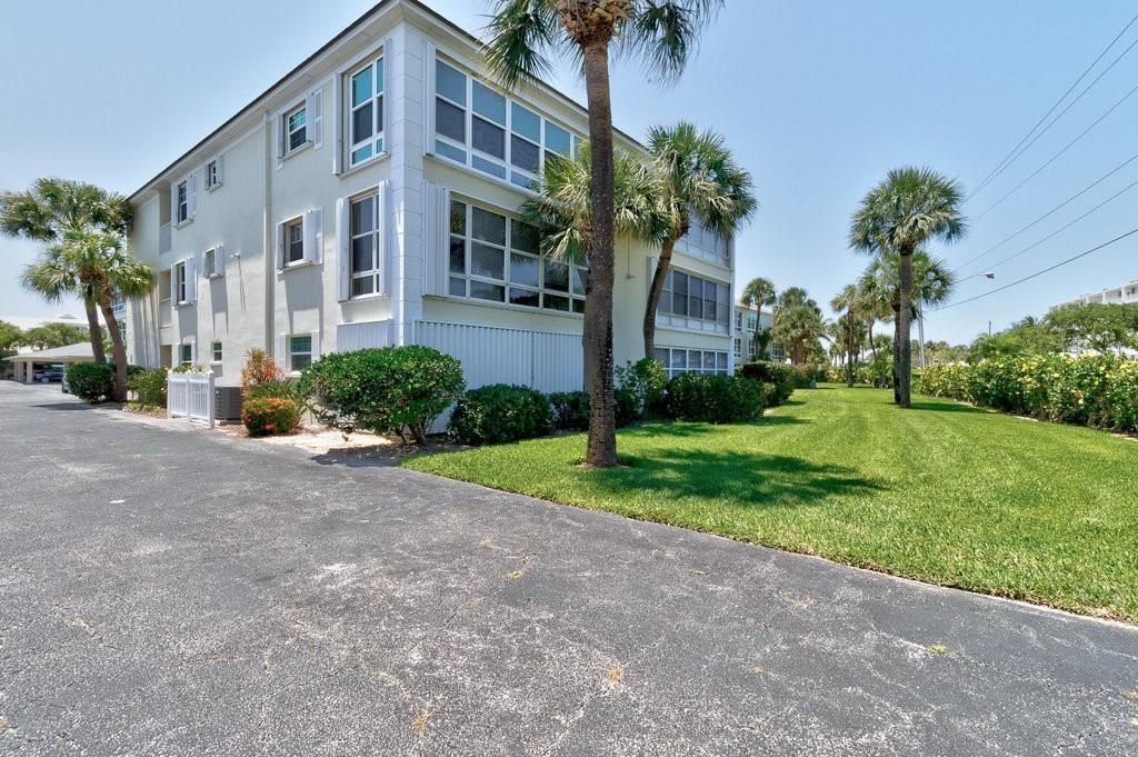 待售: $525,000 (2 贝兹, 2 浴室, 1000 平方英尺)