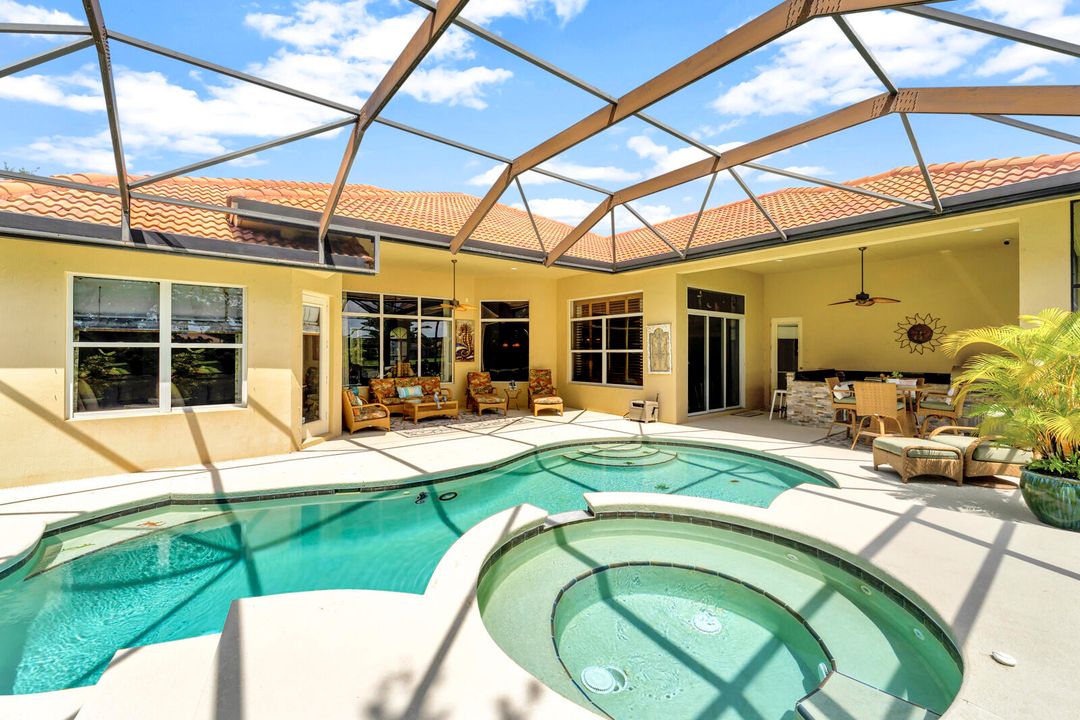 Active With Contract: $898,800 (4 beds, 3 baths, 3422 Square Feet)