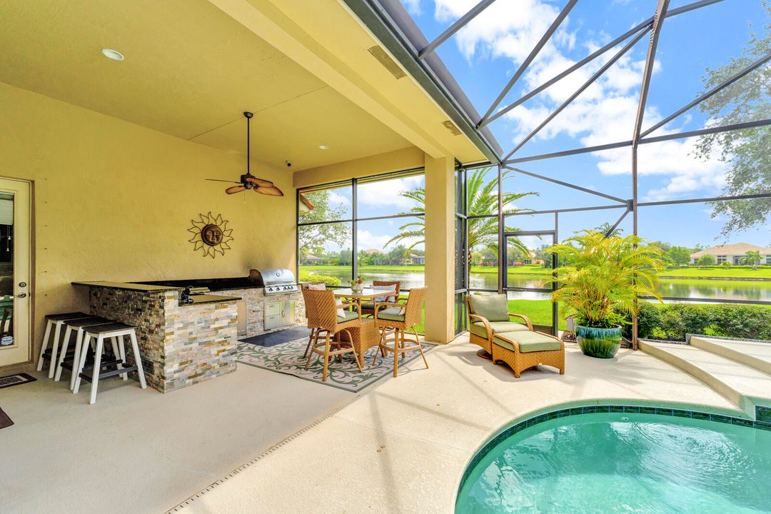 Active With Contract: $898,800 (4 beds, 3 baths, 3422 Square Feet)