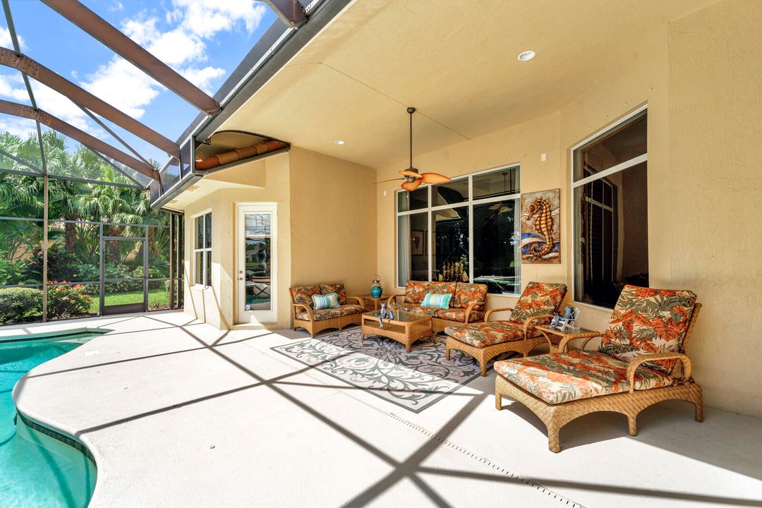 Active With Contract: $898,800 (4 beds, 3 baths, 3422 Square Feet)