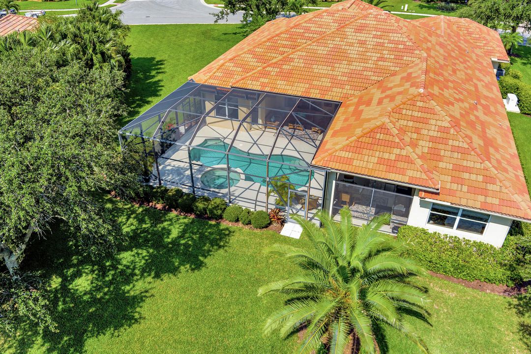 Active With Contract: $898,800 (4 beds, 3 baths, 3422 Square Feet)