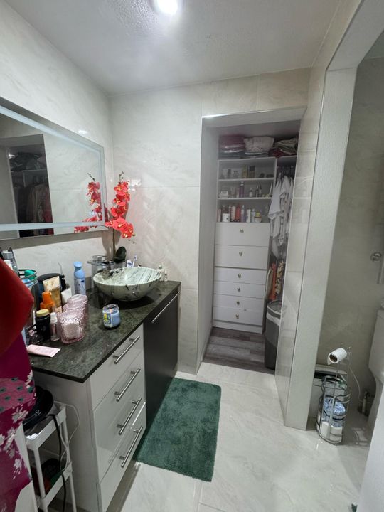 For Sale: $89,999 (3 beds, 2 baths, 1056 Square Feet)