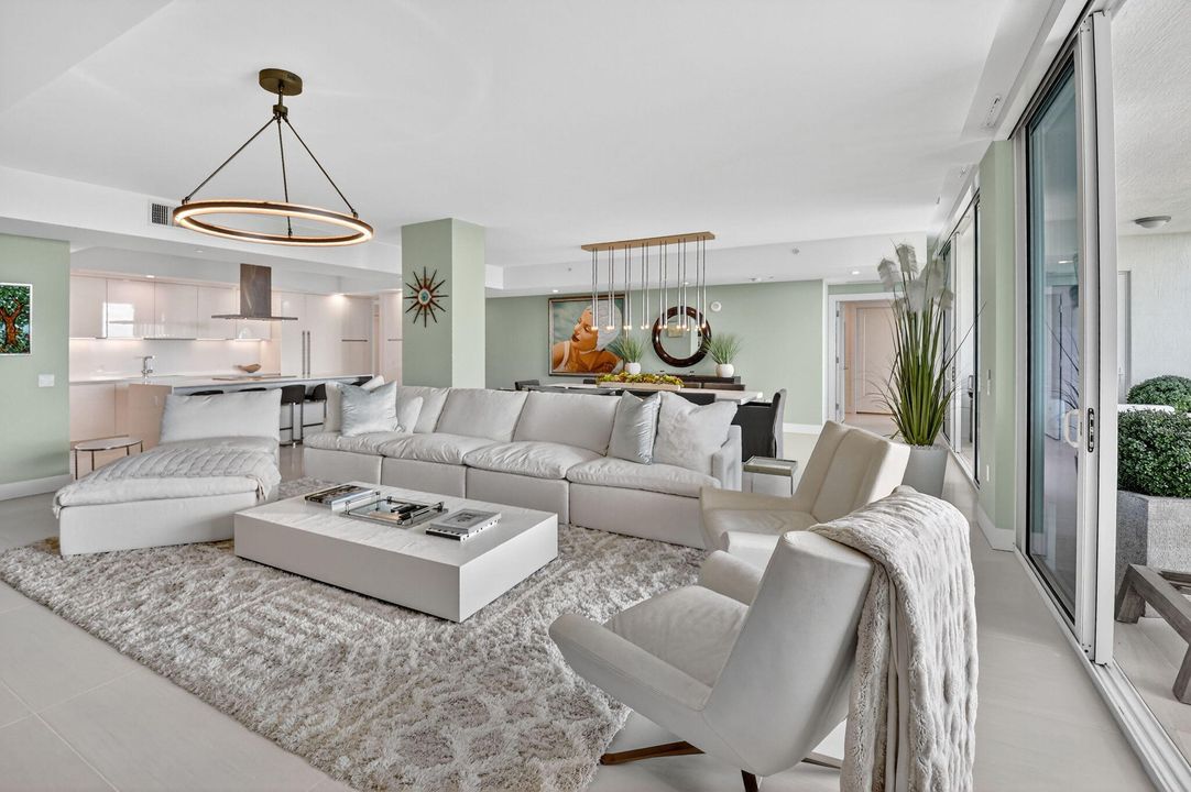 For Sale: $7,995,000 (4 beds, 6 baths, 4096 Square Feet)