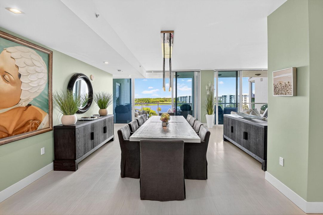 For Sale: $7,995,000 (4 beds, 6 baths, 4096 Square Feet)