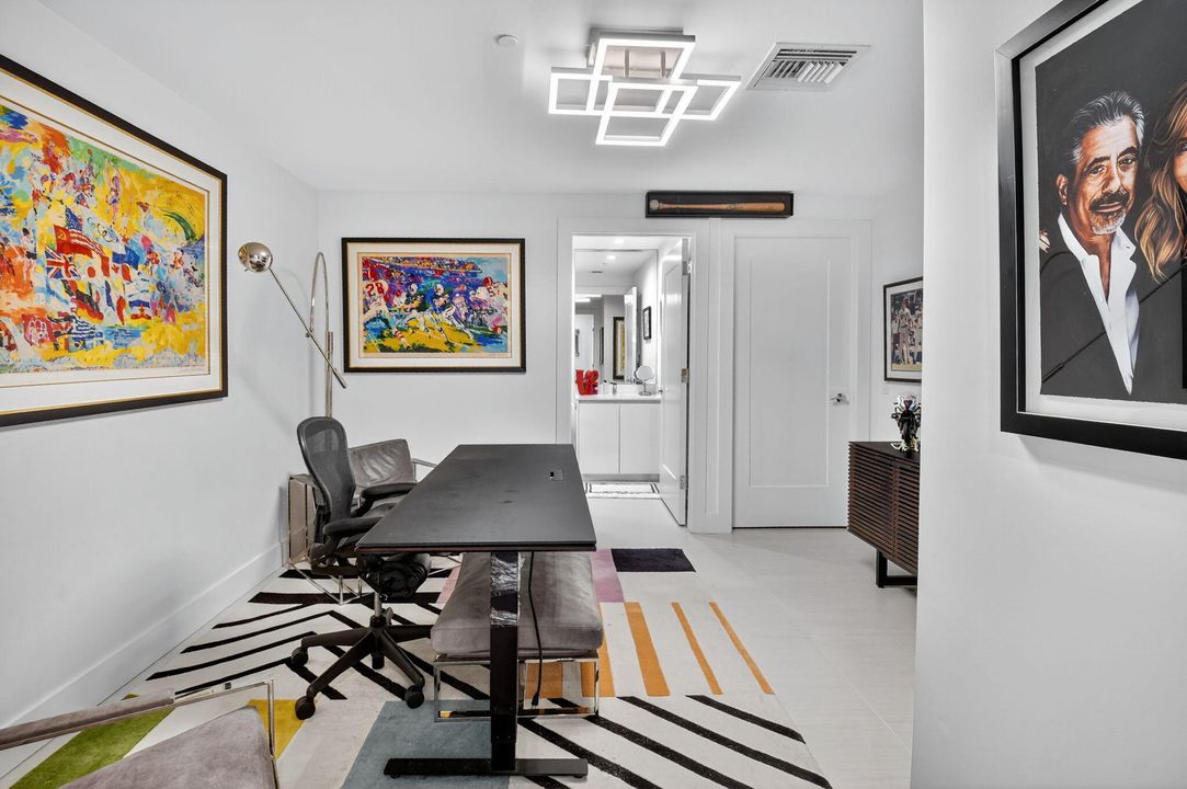 For Sale: $7,995,000 (4 beds, 6 baths, 4096 Square Feet)