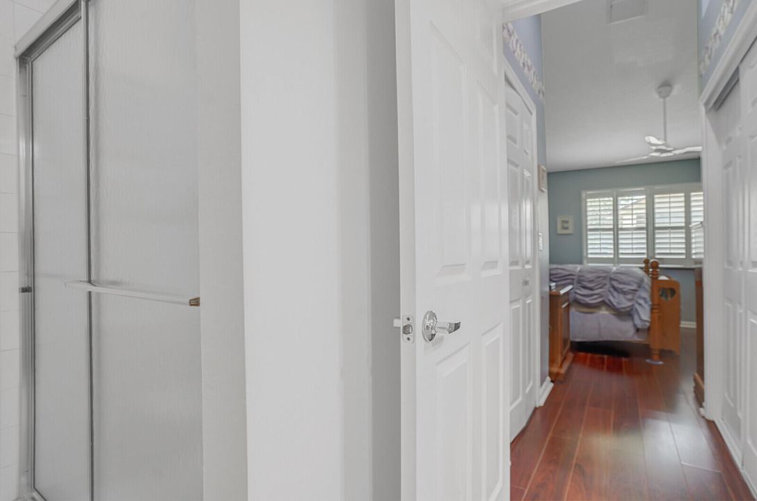 合同活跃: $389,000 (3 贝兹, 2 浴室, 1502 平方英尺)