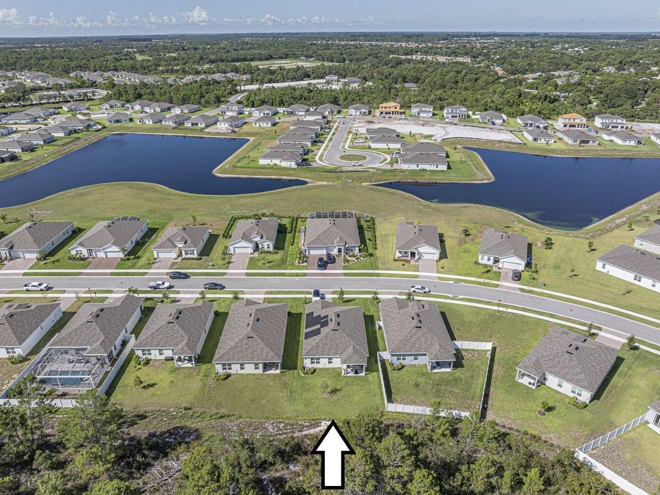 На продажу: $397,500 (4 спален, 2 ванн, 1823 Квадратных фут)