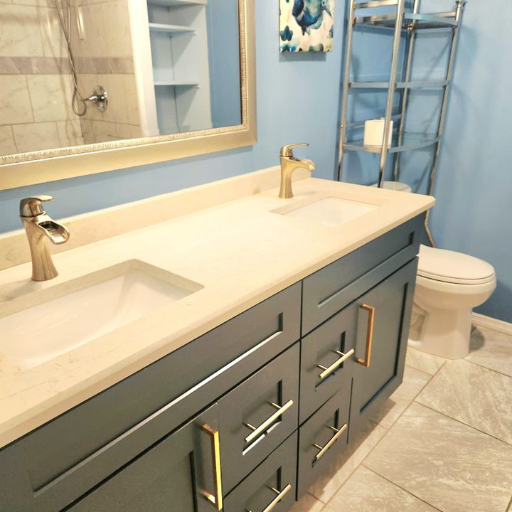 For Sale: $99,000 (2 beds, 2 baths, 1262 Square Feet)