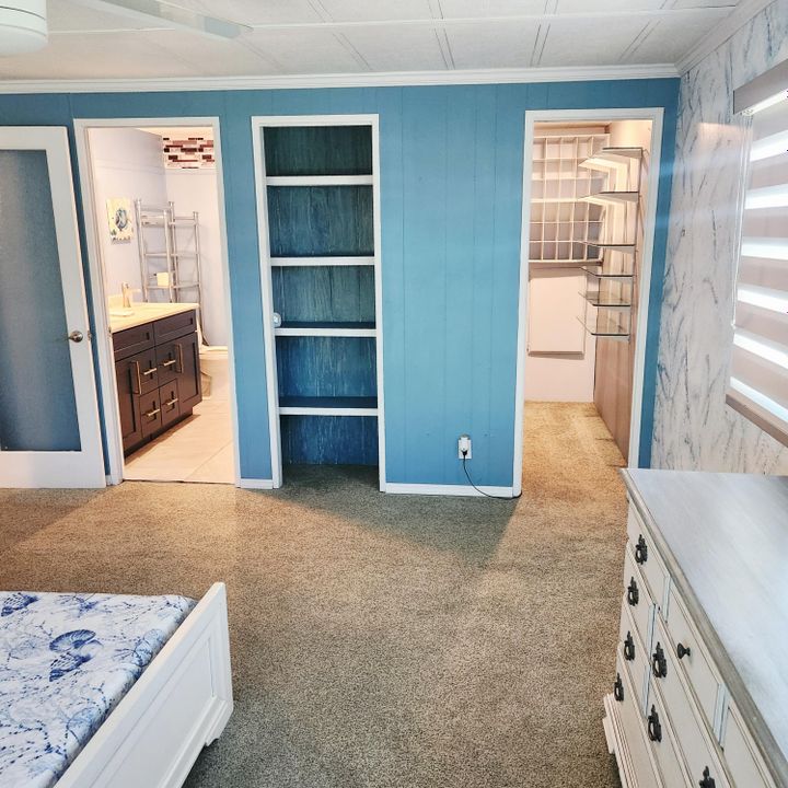 For Sale: $99,000 (2 beds, 2 baths, 1262 Square Feet)