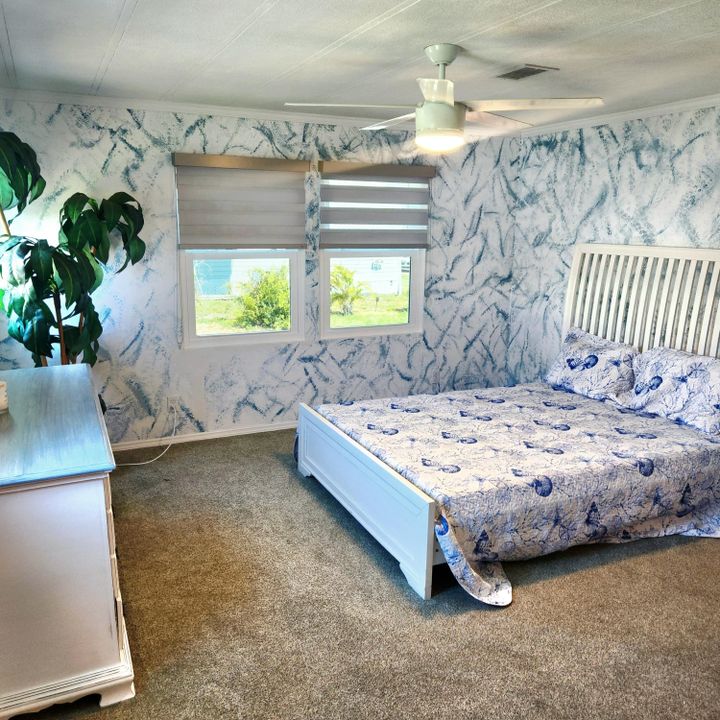 For Sale: $99,000 (2 beds, 2 baths, 1262 Square Feet)