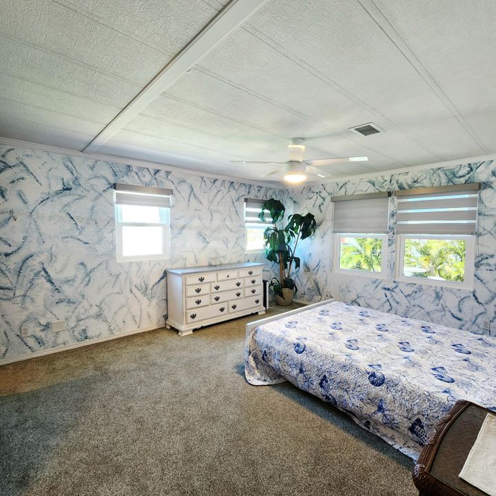 For Sale: $99,000 (2 beds, 2 baths, 1262 Square Feet)