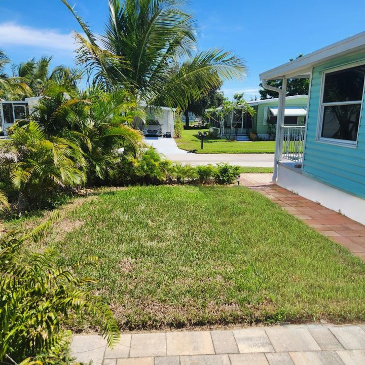 For Sale: $99,000 (2 beds, 2 baths, 1262 Square Feet)