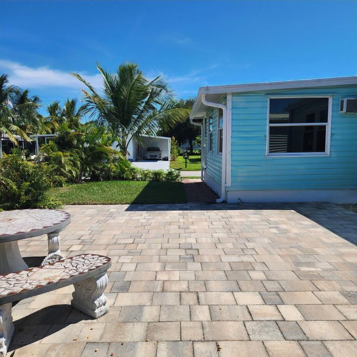 For Sale: $99,000 (2 beds, 2 baths, 1262 Square Feet)