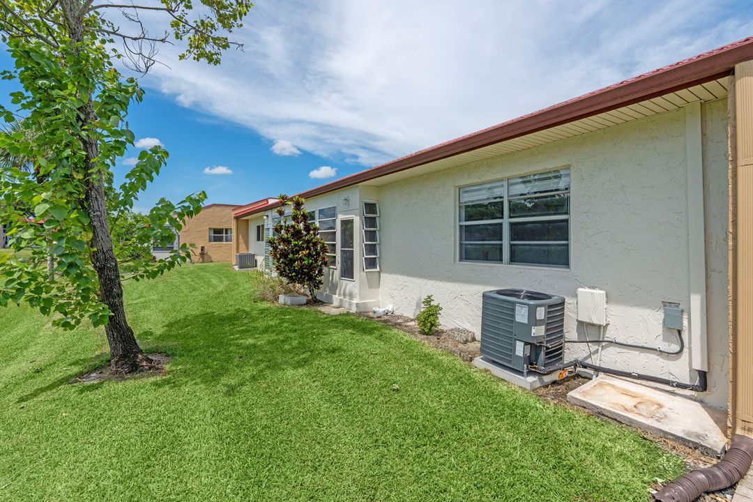 合同活跃: $210,000 (2 贝兹, 2 浴室, 1197 平方英尺)