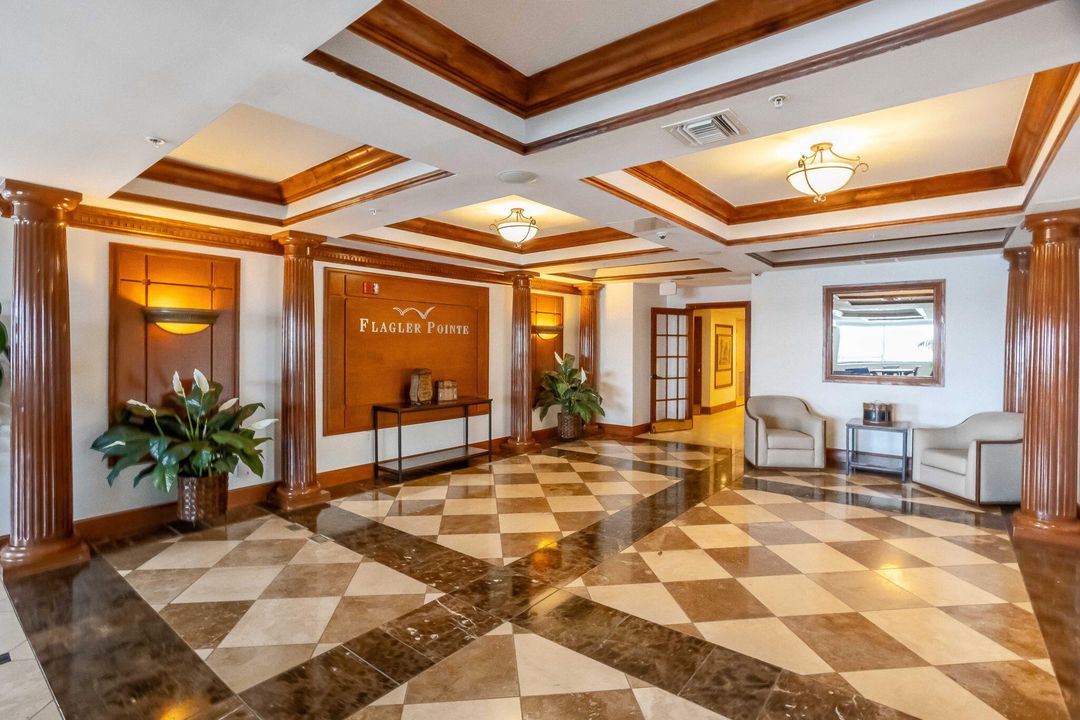 Active With Contract: $4,000 (2 beds, 2 baths, 1071 Square Feet)