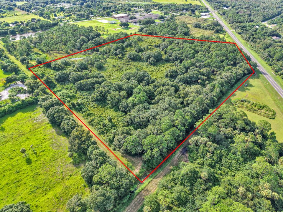 待售: $989,500 (0 贝兹, 0 浴室, 0 平方英尺)