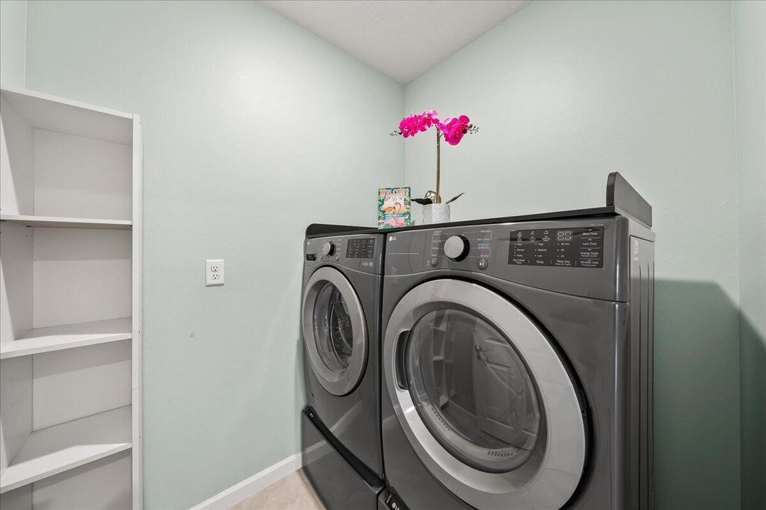 For Sale: $364,900 (4 beds, 2 baths, 1830 Square Feet)