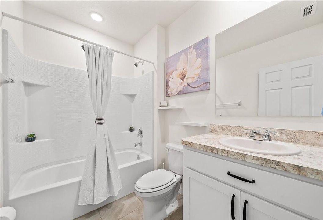 For Sale: $364,900 (4 beds, 2 baths, 1830 Square Feet)