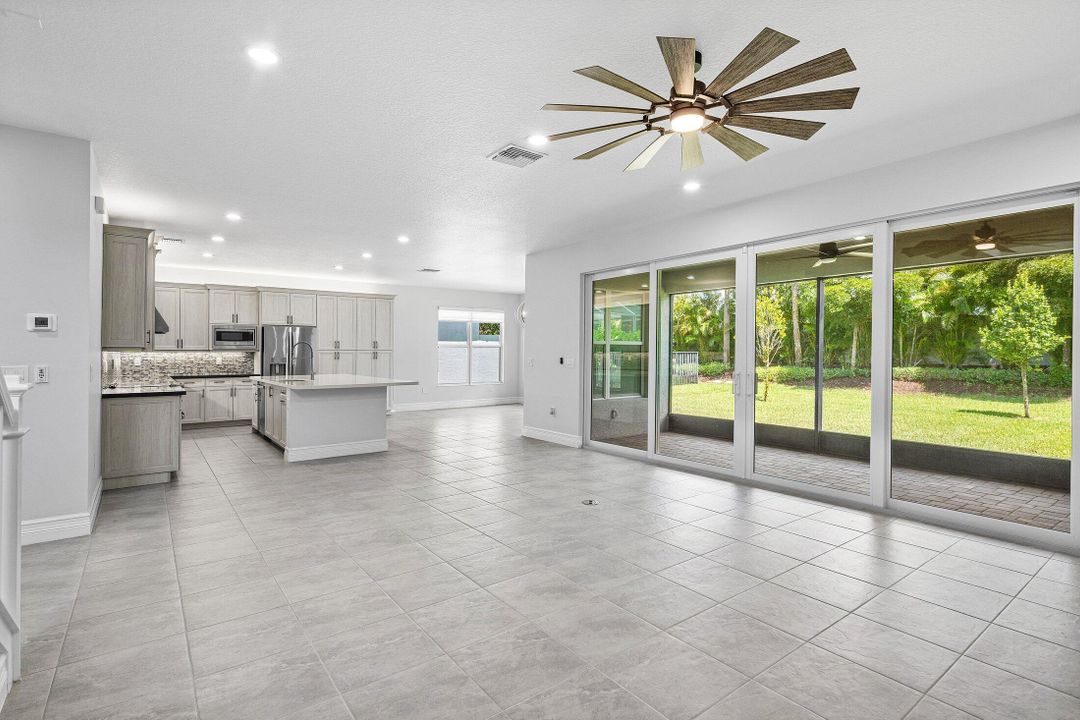 Active With Contract: $1,277,000 (6 beds, 5 baths, 3477 Square Feet)