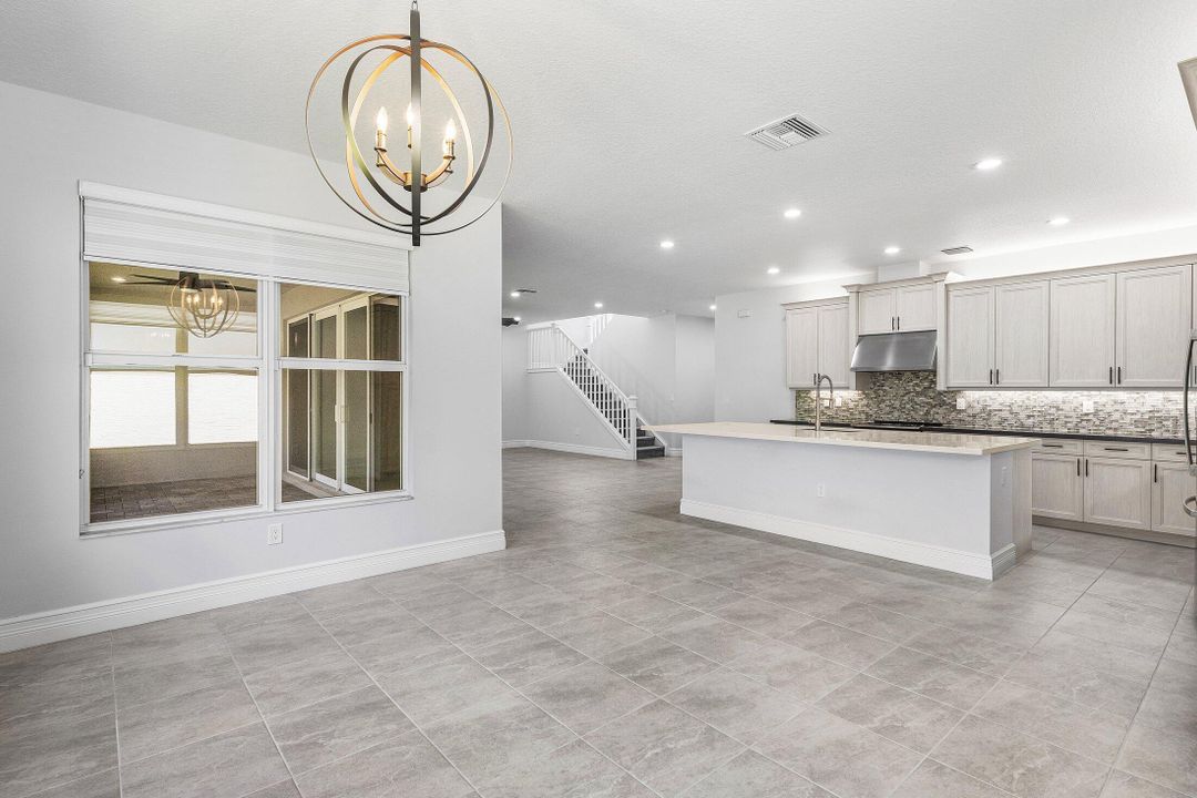 Active With Contract: $1,277,000 (6 beds, 5 baths, 3477 Square Feet)