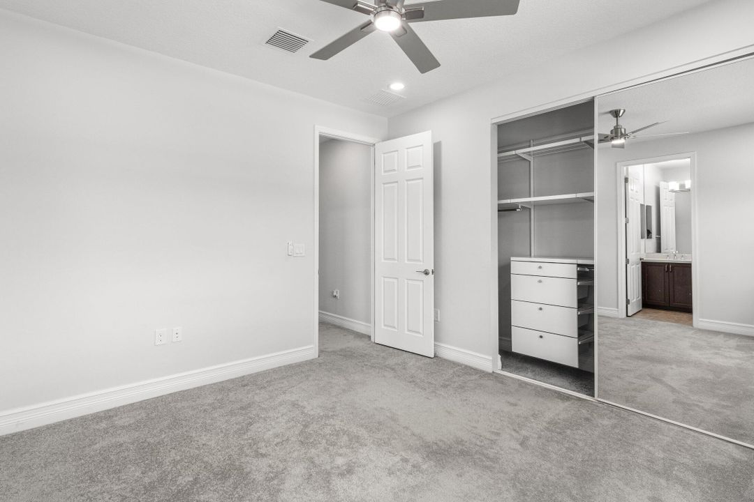 Active With Contract: $1,277,000 (6 beds, 5 baths, 3477 Square Feet)