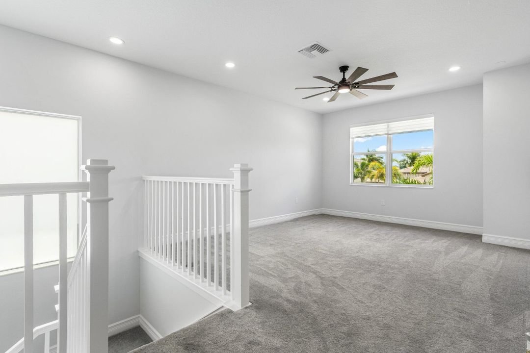 Active With Contract: $1,277,000 (6 beds, 5 baths, 3477 Square Feet)