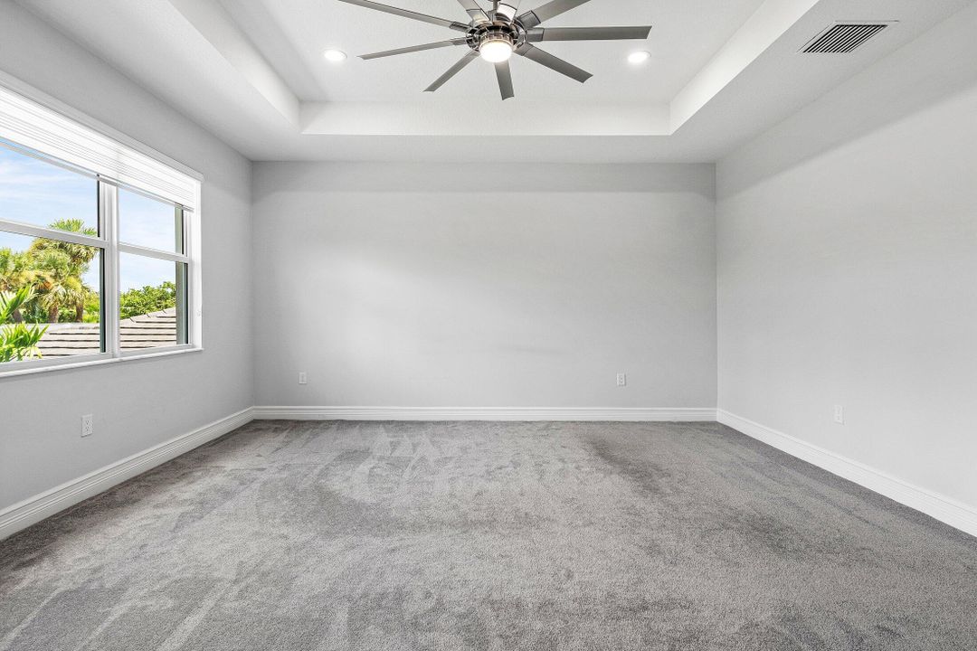 Active With Contract: $1,277,000 (6 beds, 5 baths, 3477 Square Feet)