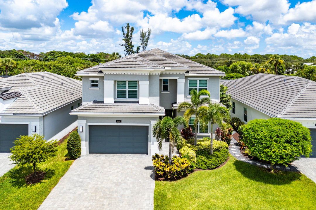 Active With Contract: $1,277,000 (6 beds, 5 baths, 3477 Square Feet)