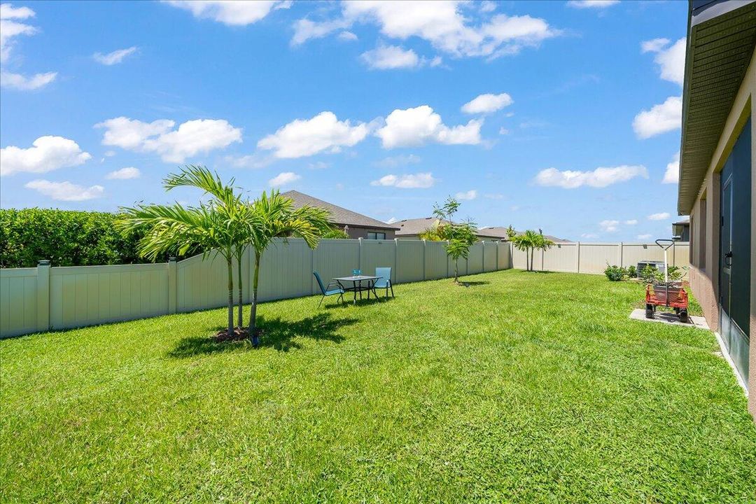 For Sale: $364,900 (4 beds, 2 baths, 1830 Square Feet)