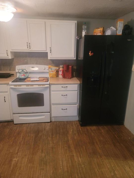 待售: $74,000 (3 贝兹, 2 浴室, 1154 平方英尺)