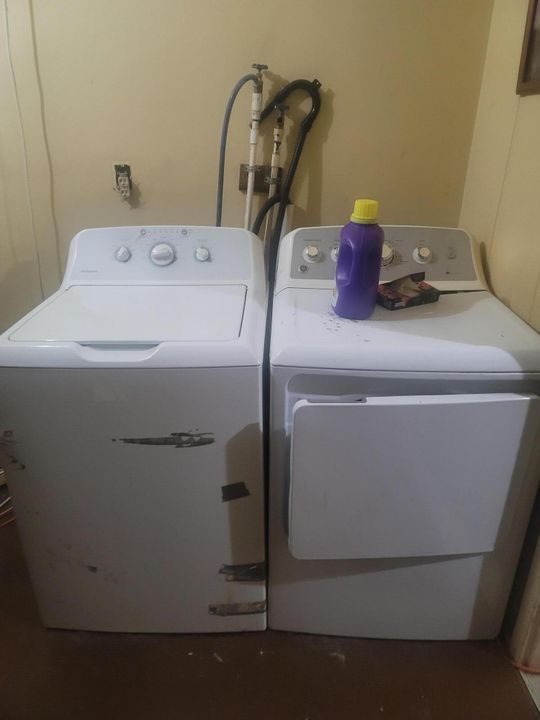 待售: $74,000 (3 贝兹, 2 浴室, 1154 平方英尺)