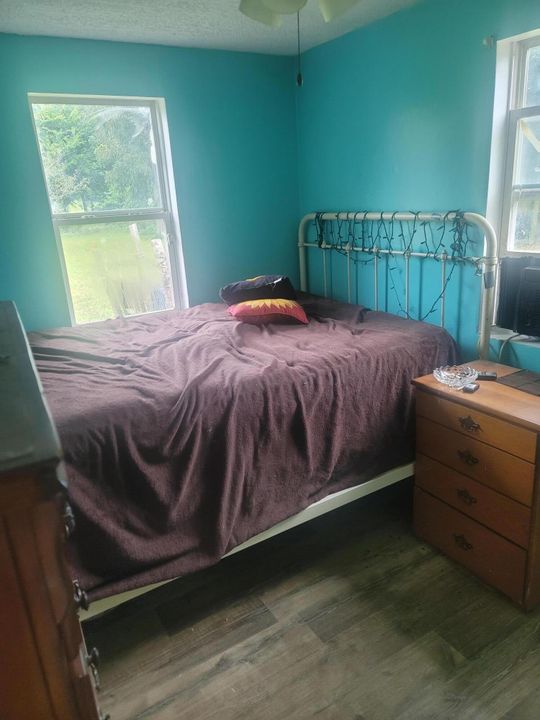 待售: $74,000 (3 贝兹, 2 浴室, 1154 平方英尺)