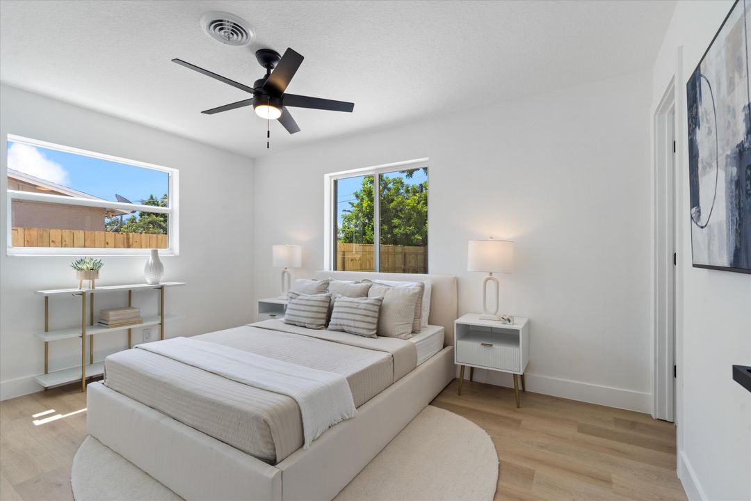 Active With Contract: $545,000 (3 beds, 2 baths, 1107 Square Feet)