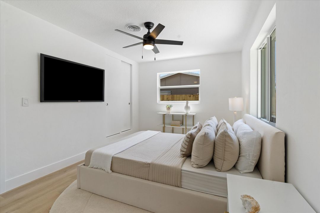 Active With Contract: $545,000 (3 beds, 2 baths, 1107 Square Feet)