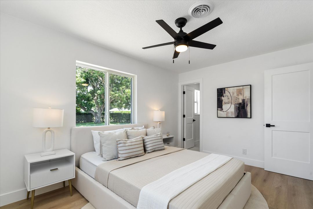 Active With Contract: $545,000 (3 beds, 2 baths, 1107 Square Feet)