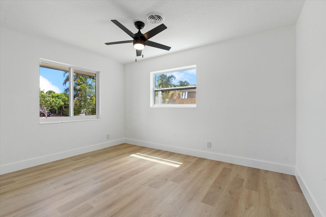 Active With Contract: $545,000 (3 beds, 2 baths, 1107 Square Feet)