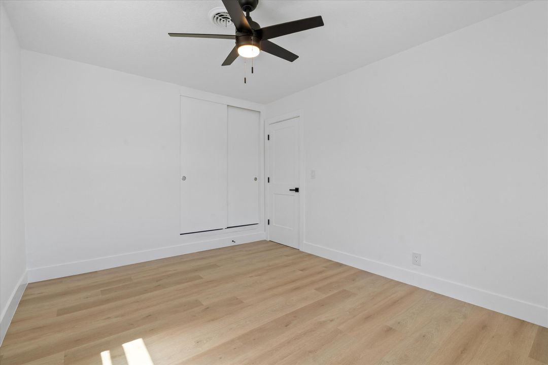 Active With Contract: $545,000 (3 beds, 2 baths, 1107 Square Feet)