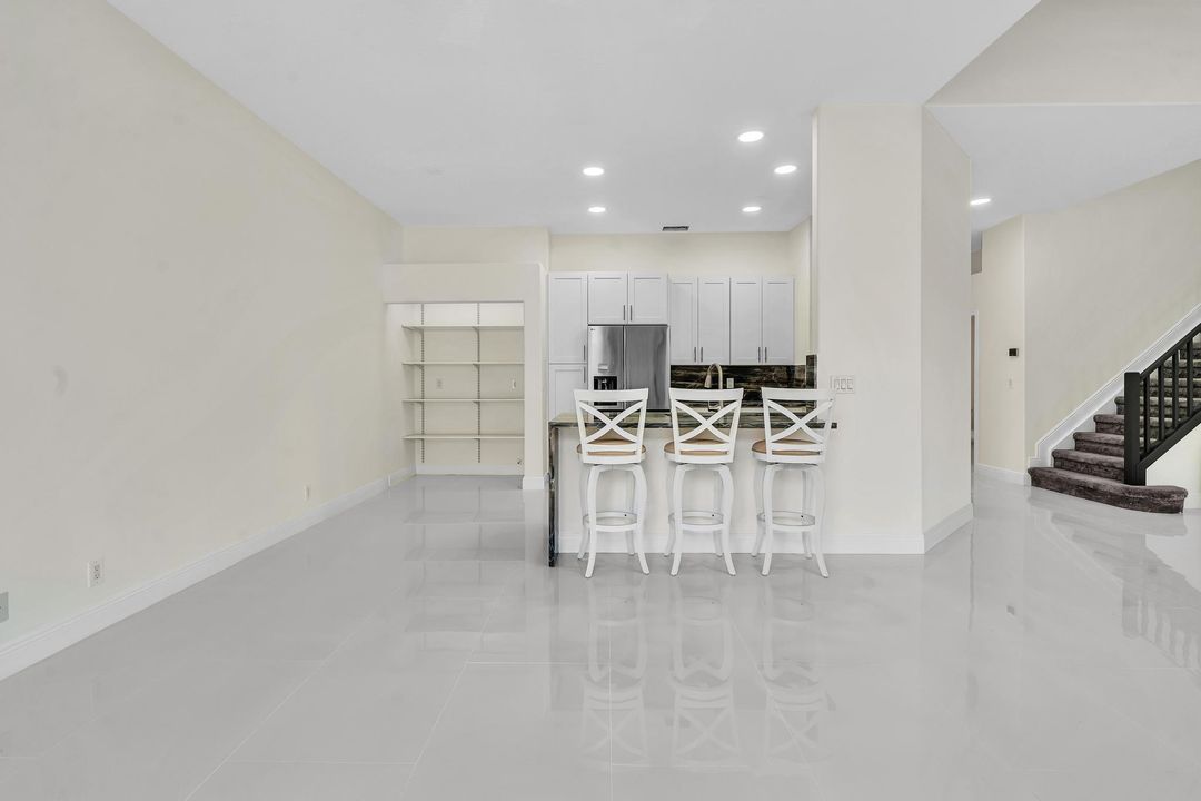 Active With Contract: $4,500 (4 beds, 3 baths, 2403 Square Feet)