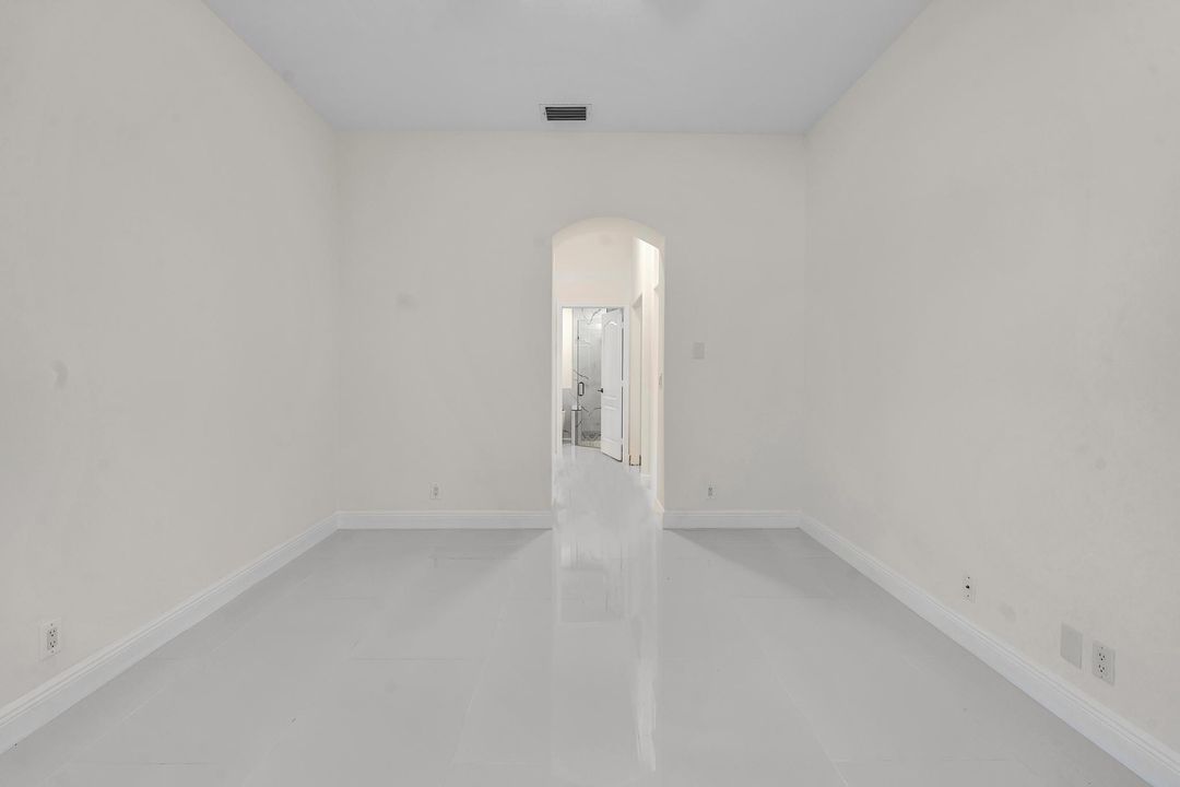 Active With Contract: $4,500 (4 beds, 3 baths, 2403 Square Feet)